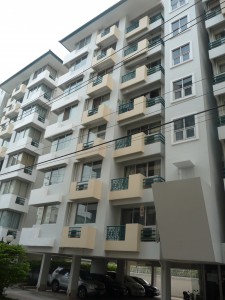 Jessica's apartment building